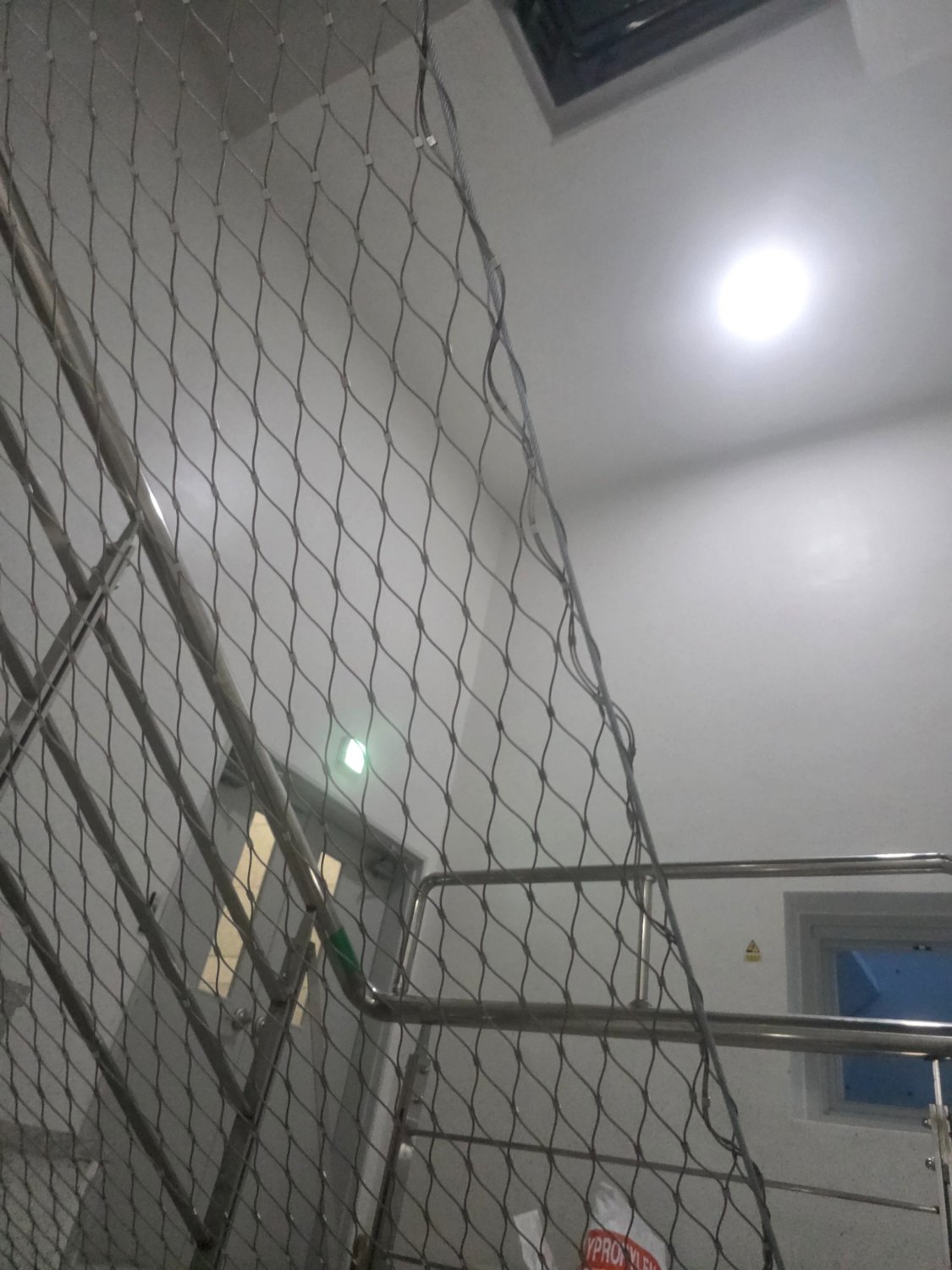 관공서 건물 계단 안전망 설치